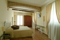 Bed and Breakfast Piccolo Borgo, PBL S.A.S  di Elena Bartoli & C.via Allocco 28, 40043 Marzabotto (BO),,