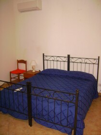 Bed and Breakfast B&B GIrasole di Sicilia di Pino Daniela Via Mezzasalma 98043 Rometta (ME),